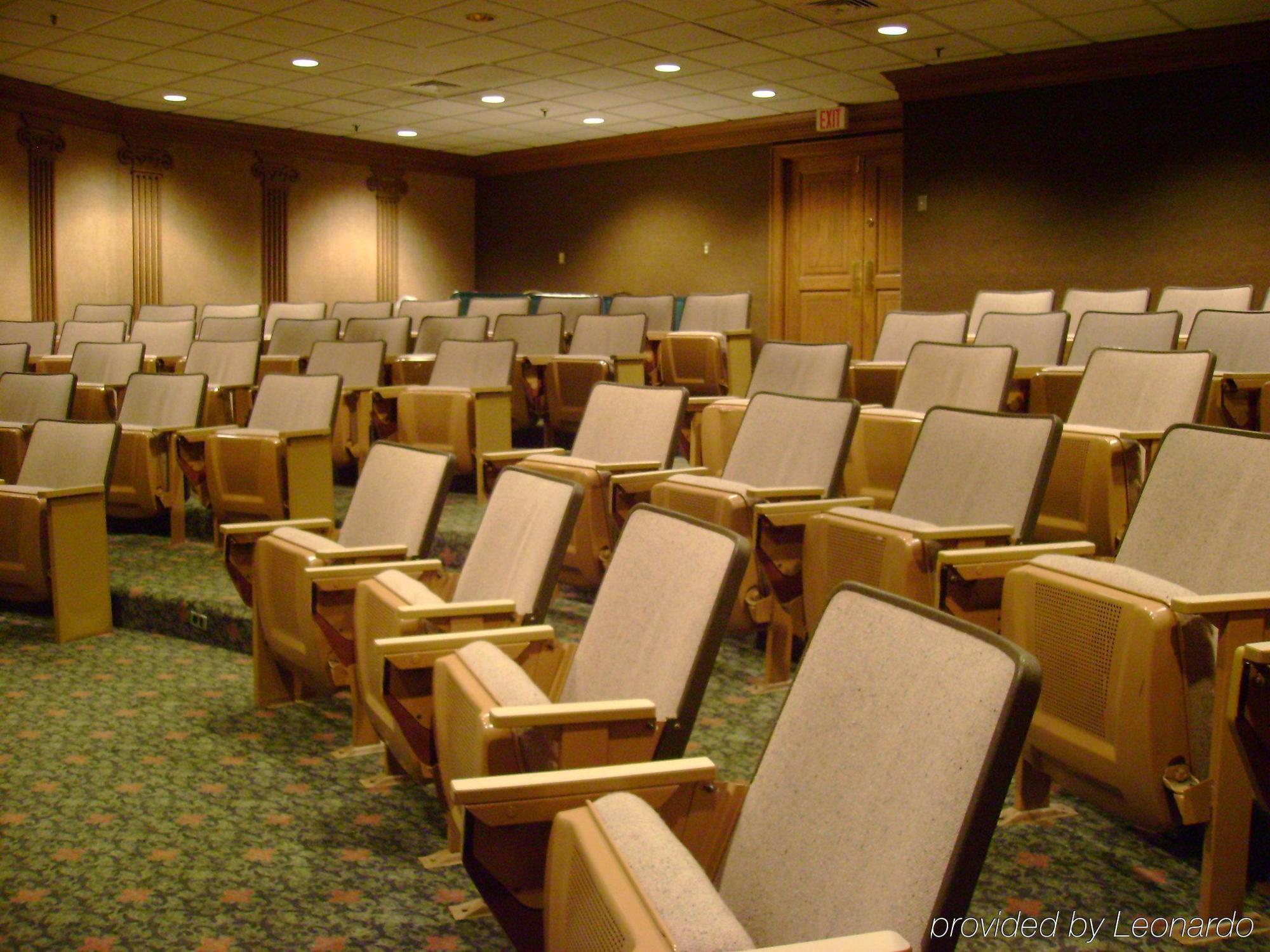 Holiday Inn Perrysburg French Quarter Facilities photo