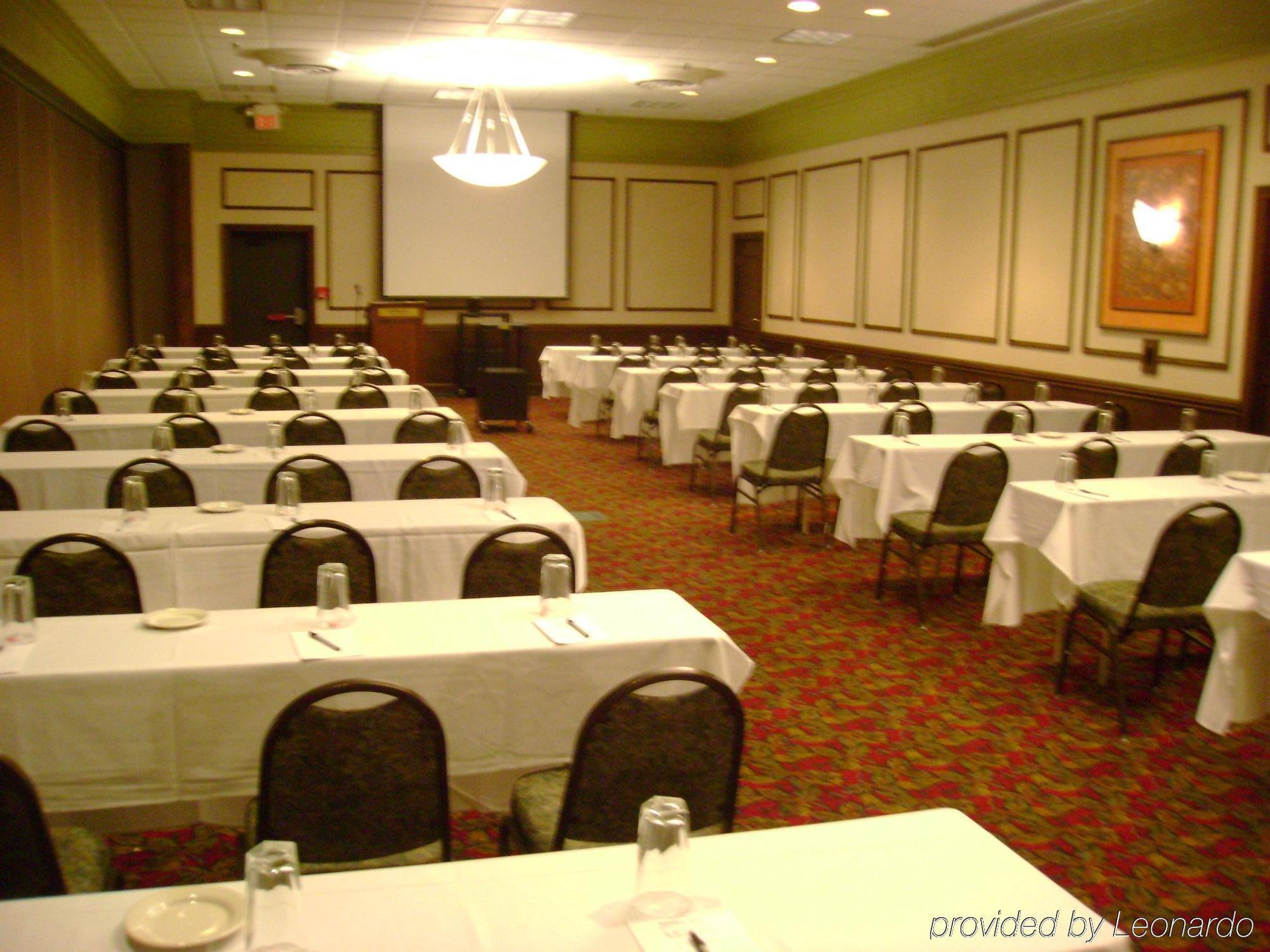 Holiday Inn Perrysburg French Quarter Facilities photo